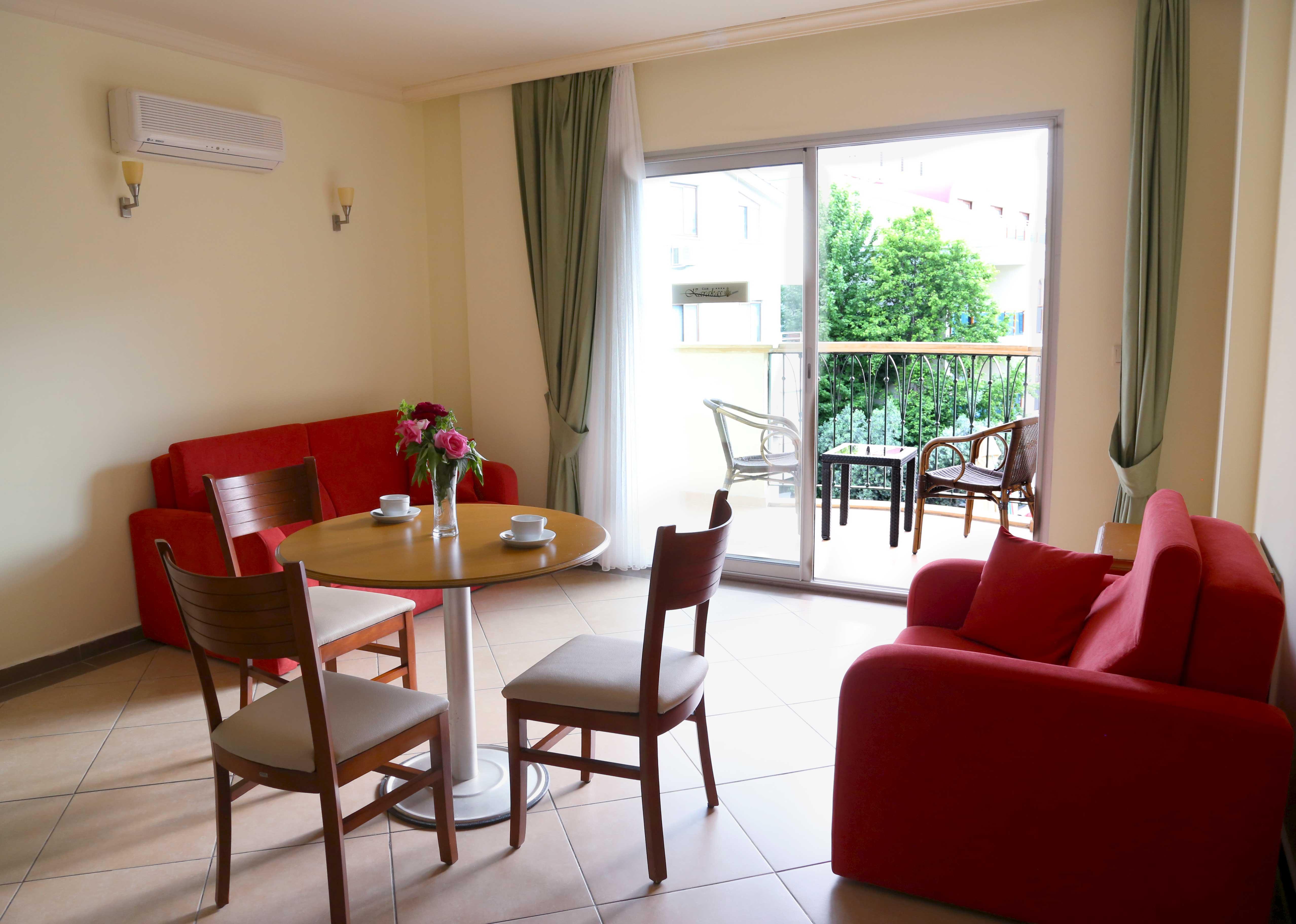 Otel Club Karakas